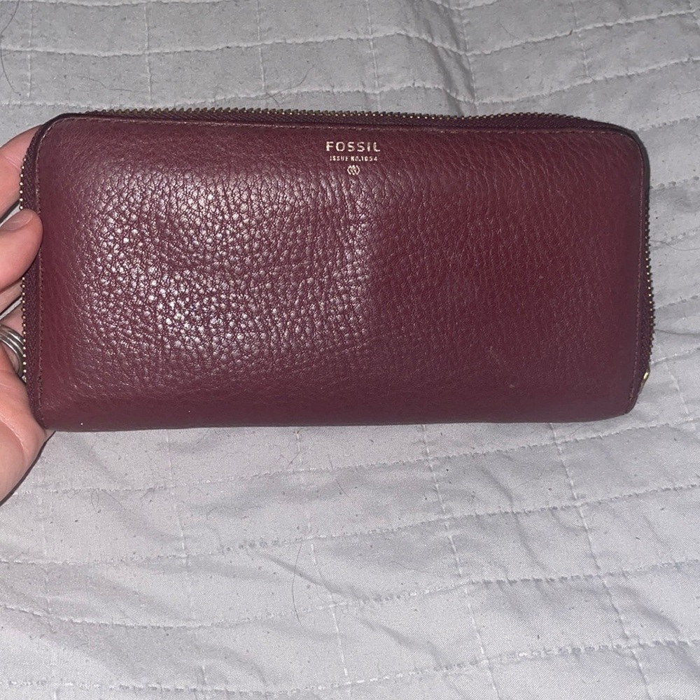 Fossil wallet